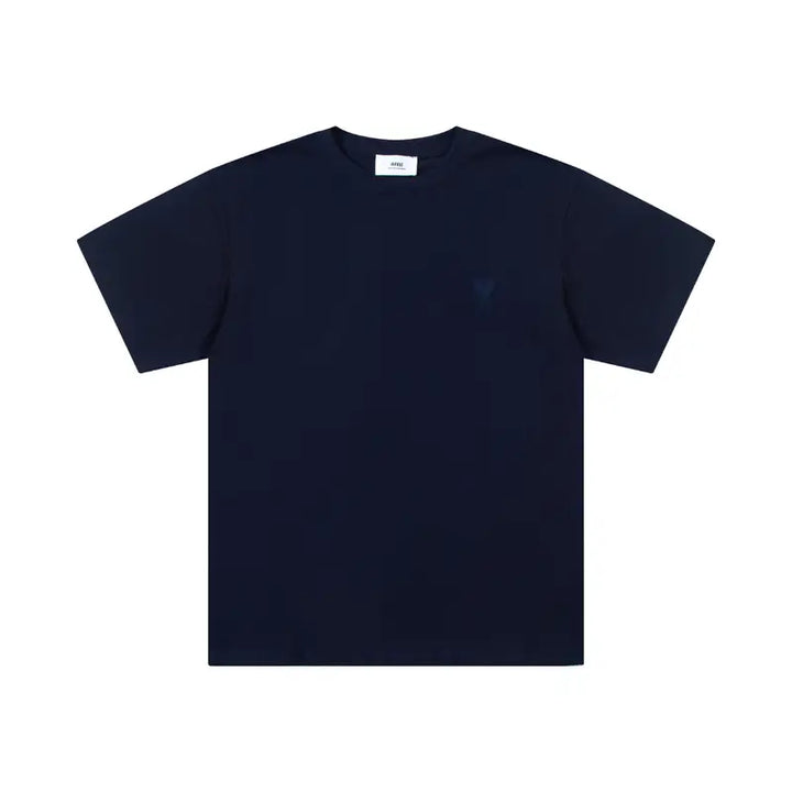 AMI Paris Unisex T-Shirt: Zeitloses Design, Hoher Tragekomfort, Paris Chic