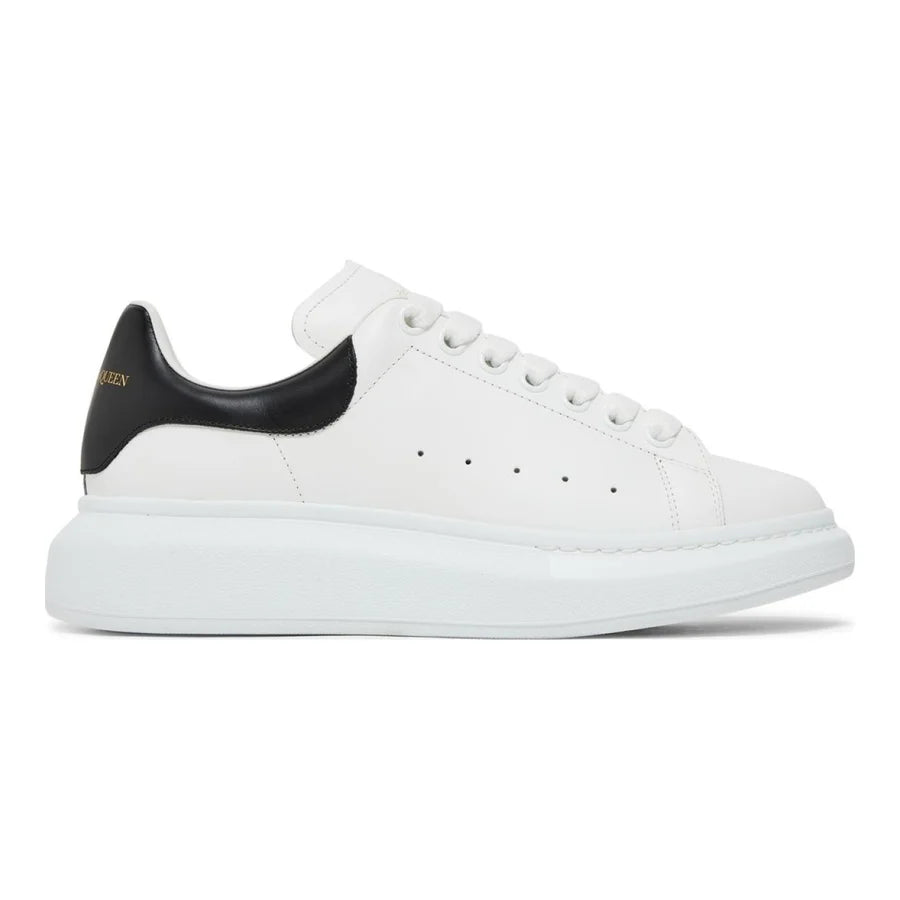 Alexander McQueen Weiß Schwarz Luxus Ledersneaker – Eleganz trifft Streetwear