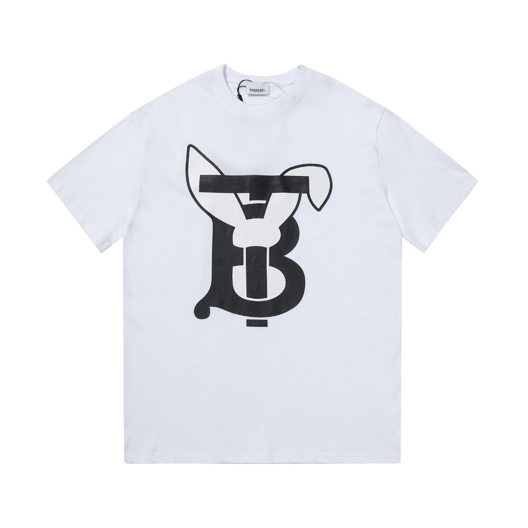 Luxuriöses Burberry Herren T-Shirt: Zeitloser Stil, Premium Qualität, Perfekter Sitz