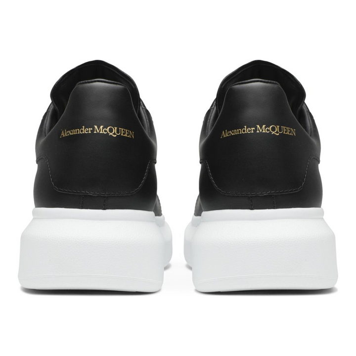 Alexander McQueen Schwarzer Designer Sneaker: Luxuriöser Stil, Ikonisches Statement