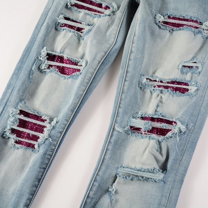 Amiri Rote Diamant-Patch Jeans: Luxuriöse Designer Denim mit Stretch Slim Fit