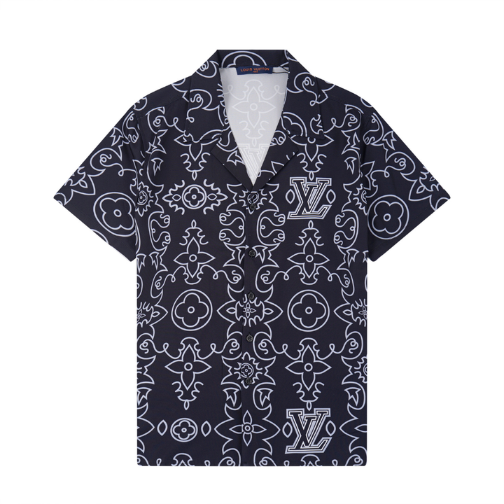 Louis Vuitton Kurz-Set: Luxuriöses Designer-Outfit, Monogramm-Muster, Sommer-Komfort