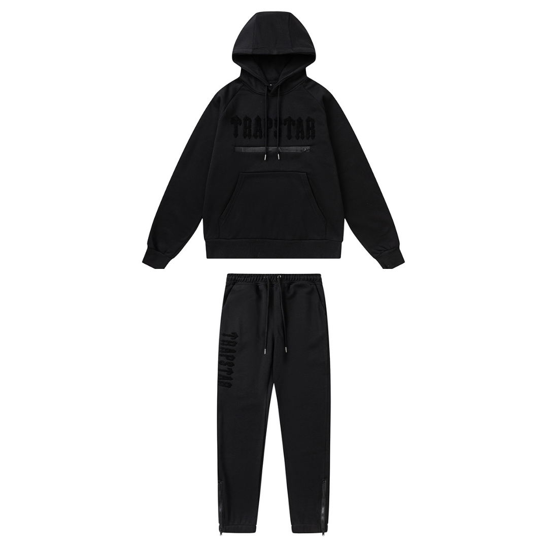 Trapstar Decoded 2.0 Kapuzen-Trainingsanzug Dreifach Schwarz – Stilvoller Streetwear Freizeitanzug
