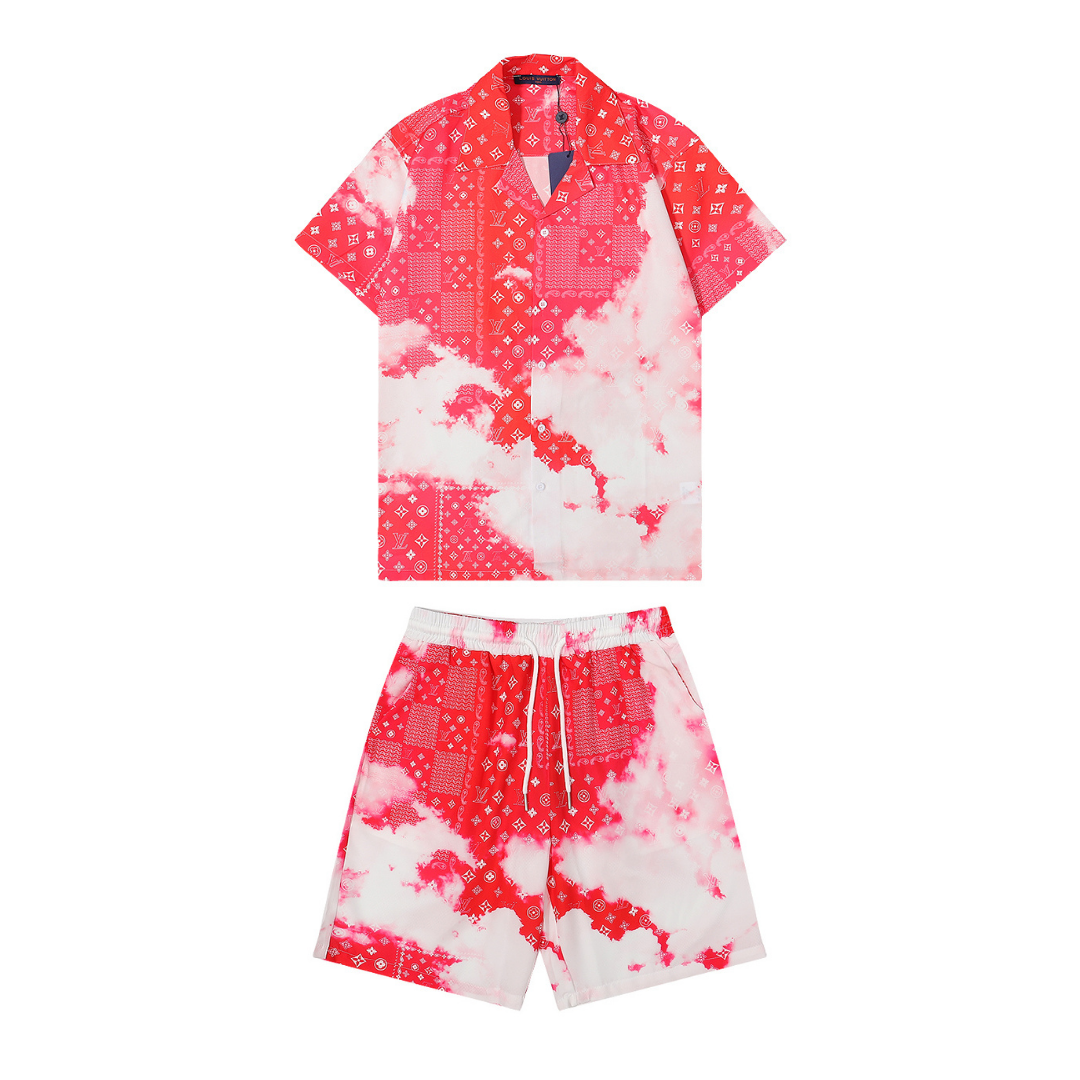 Exklusives Louis Vuitton Monogramm Shorts Set Bequem Elegant Designer Sommer Outfit