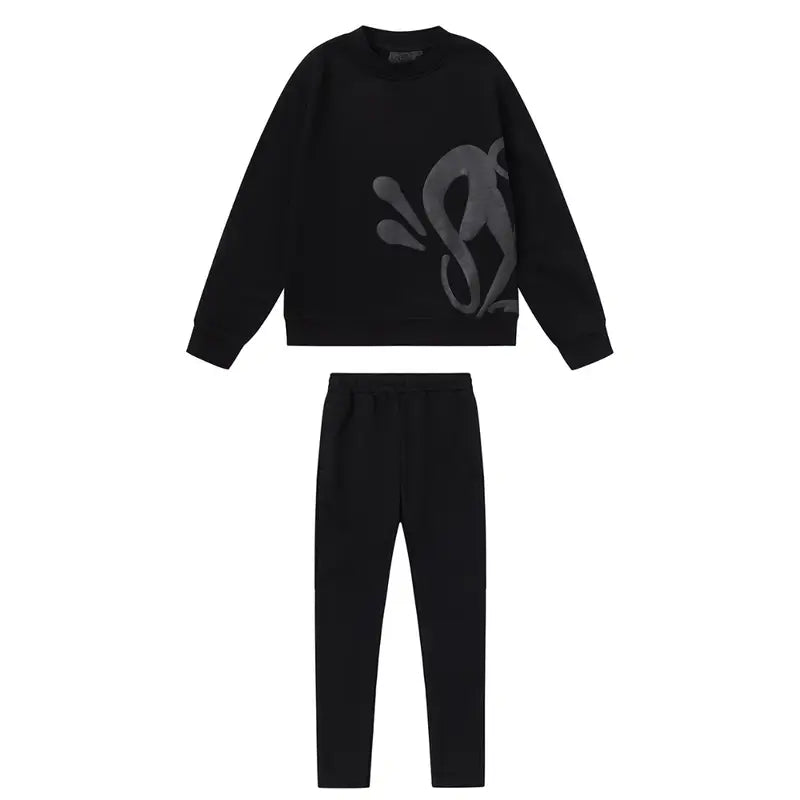 Syna World Monogramm Trainingsanzug Schwarz – Premium Streetwear für Herren