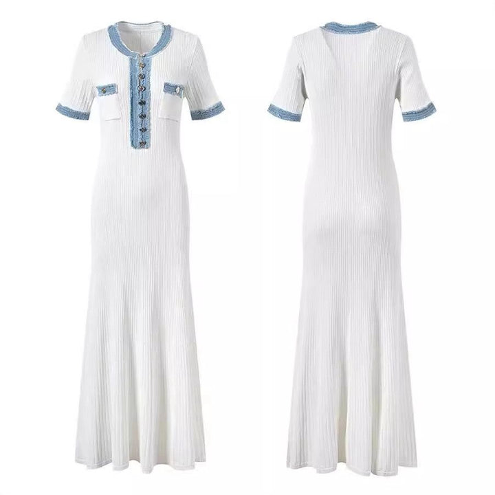 Elegantes Strick-Midikleid