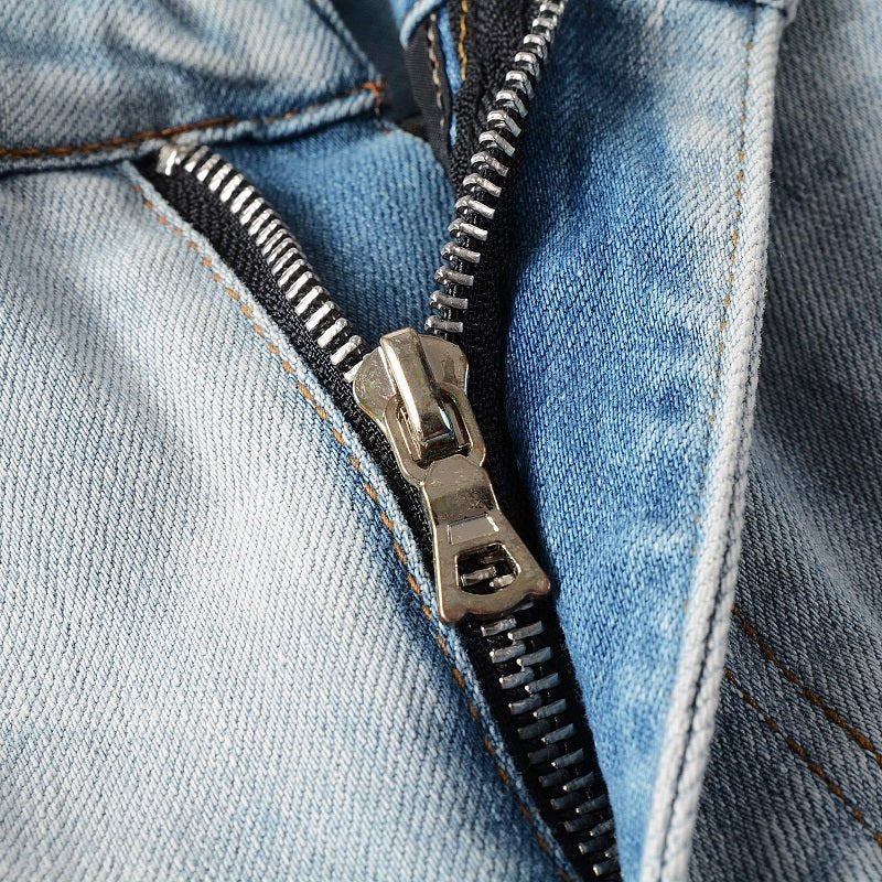 Amiri Herren Blue Gradient Denim Jeans – Luxuriöser Streetwear Style