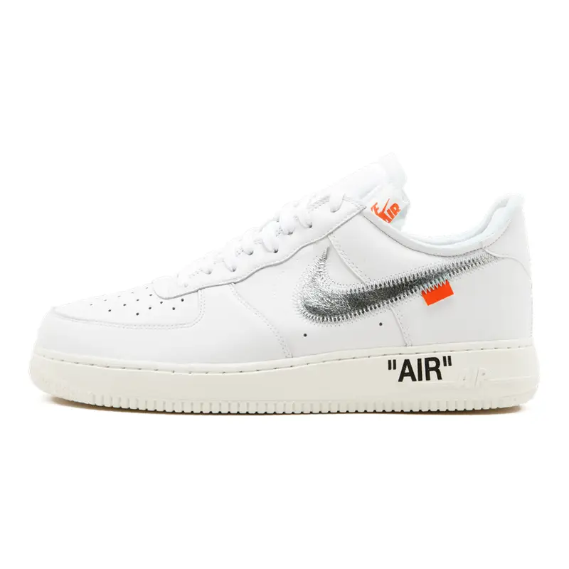 Exklusiver Nike Air Force 1 07 'Off-White ComplexCon' Sammler-Sneaker mit Silber-Swoosh