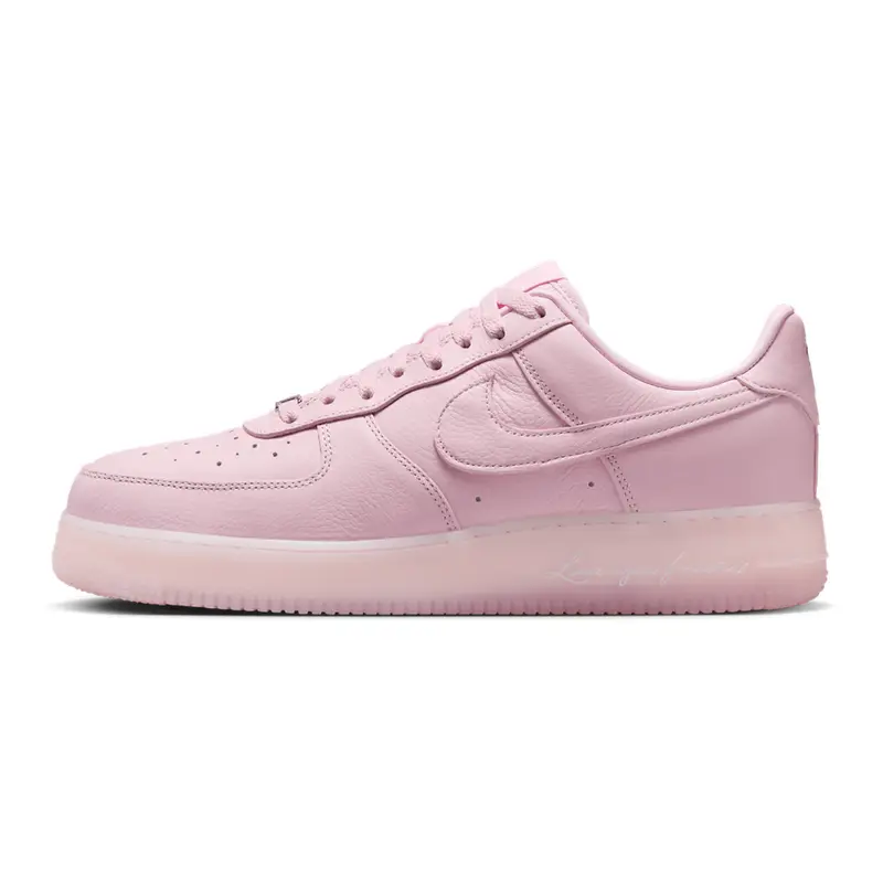 Nike Air Force 1 Low Drake NOCTA Pink Foam Leder-Sneaker – Liebevolle Herz-Details