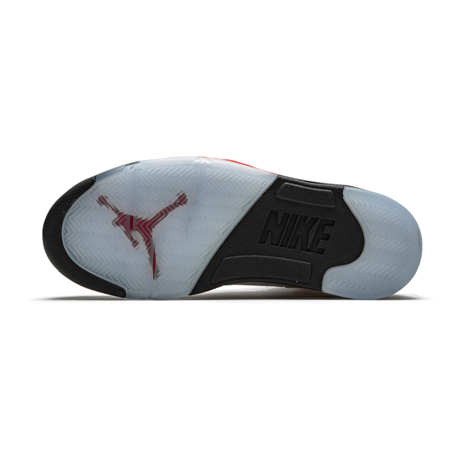 Air Jordan 5 Retro Fire Red Silver Tongue 2020: Legendärer Sneaker mit Nike Air Branding