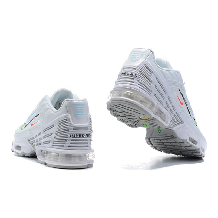 Nike TN Plus 3 Futuristische Sneaker – Max Air Dämpfung, Ikonischer Stil, Komfort