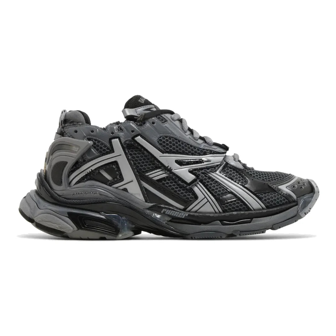 Balenciaga Runner Sneaker Dunkelgrau Schwarz: Stylisch, Mesh-Nylon, Abgenutzter Look