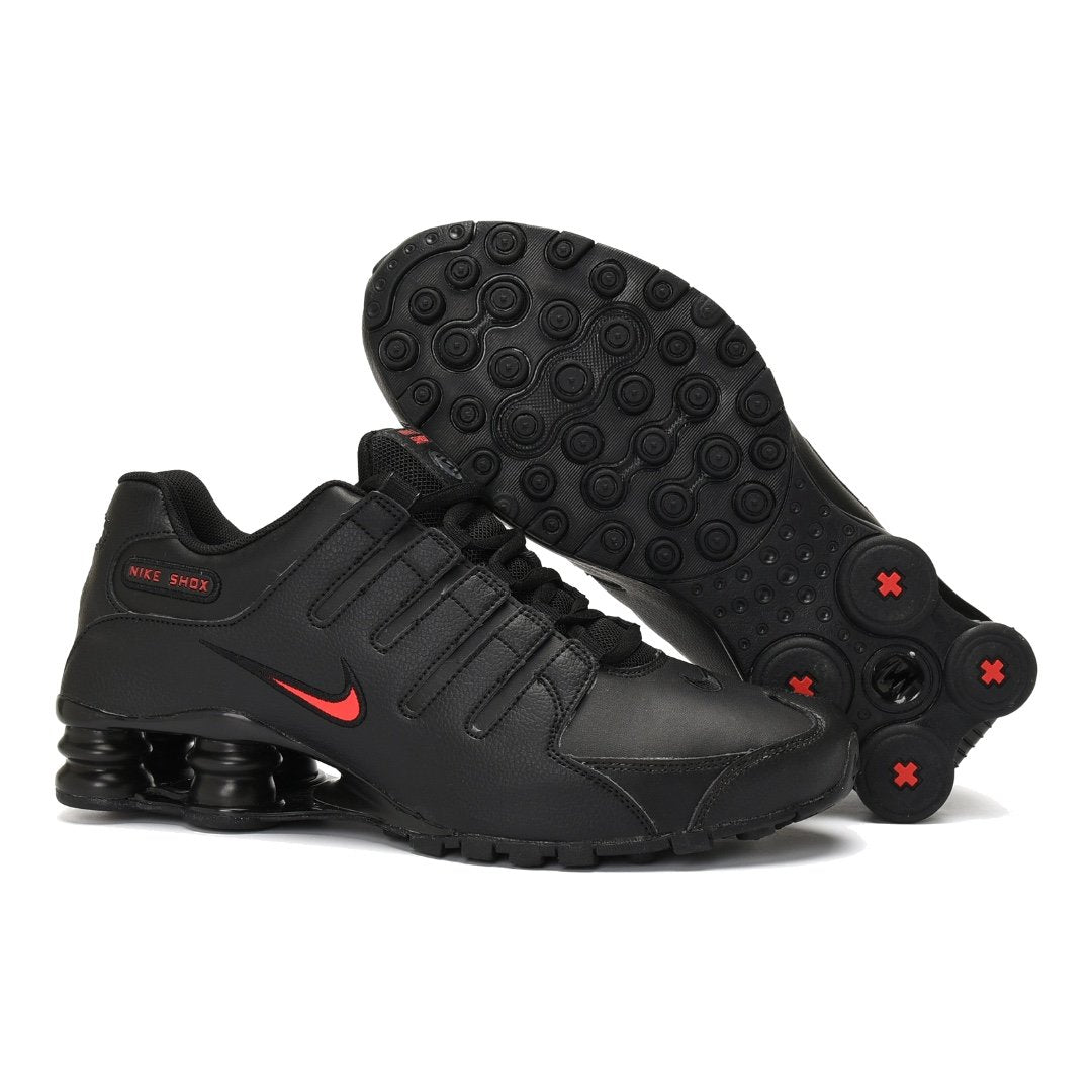 Nike Shox NZ EU Herren Sportschuhe: Reaktionsfreudige 4-Säulen-Dämpfung, Optimaler Halt & Stoßabsorption
