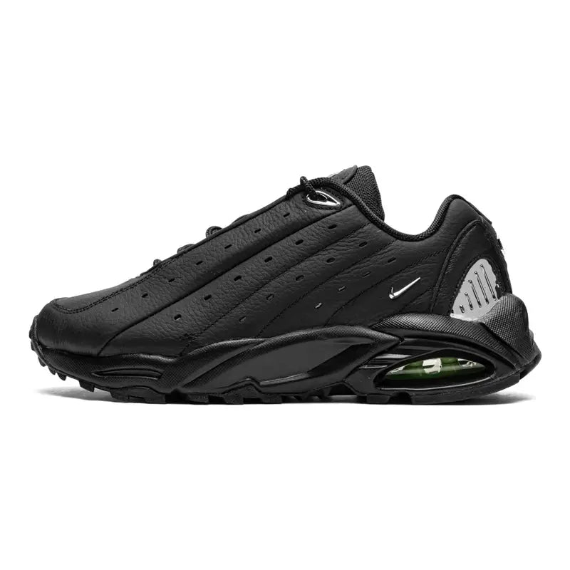 Nike Hot Step Air Terra NOCTA 'Drake Triple Black' Herren Lifestyle Sneaker