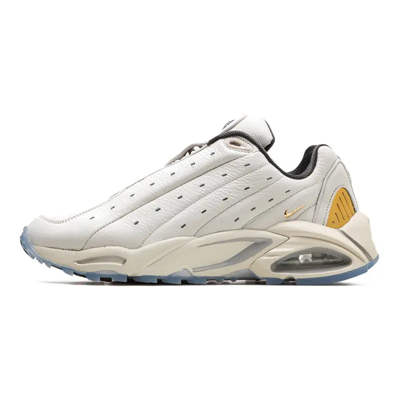 Nike Hot Step Air Terra NOCTA „Champagner“ Sneaker – Exklusiver Retro-Style mit Komfort