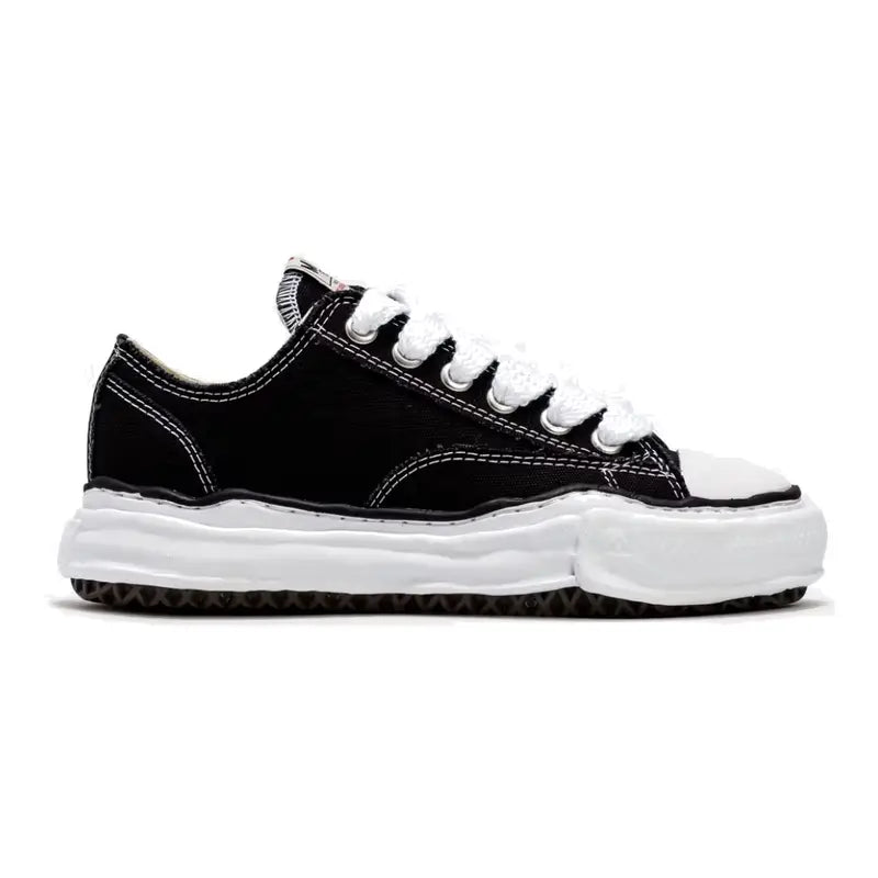Maison Mihara Yasuhiro Peterson OG Sohle Canvas Low Schwarz Sneaker
