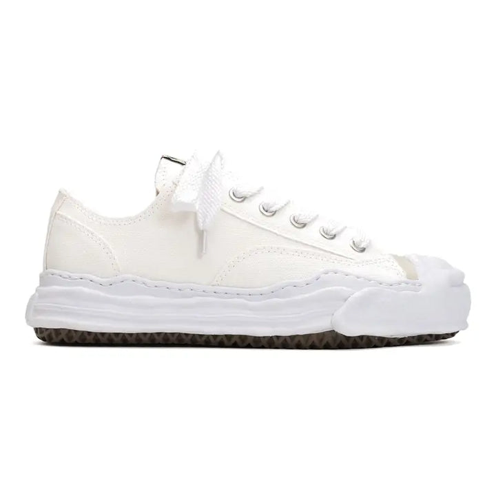 Maison MIHARA YASUHIRO "HANK" OG Sohle Canvas Sneaker – Weißer Low-Top Designer Schuh