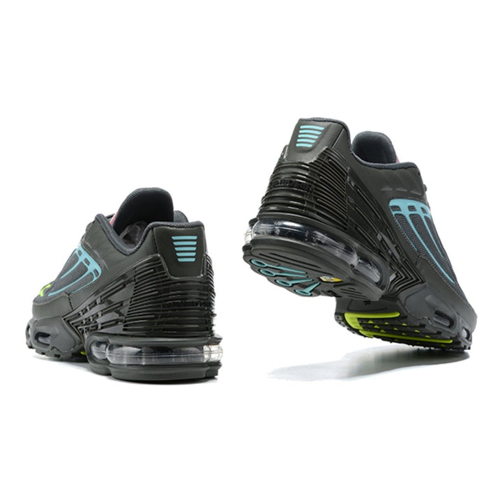 Nike TN Plus 3 Bequemer, Futuristischer Sneaker mit Max Air Dämpfung für Herren