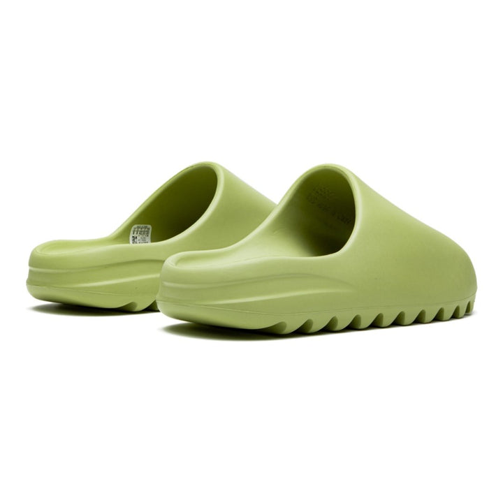 Adidas Yeezy Slide 'Resin' Komfort-Pantolette: Perfekt für Sommer, leicht & stylisch