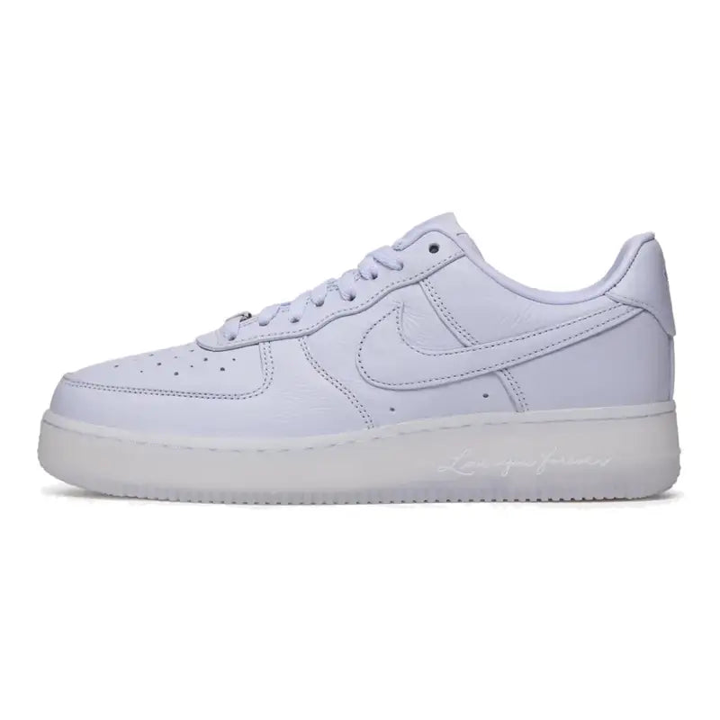 Nike Air Force 1 Low Drake NOCTA Violett Sneaker mit 'Love You Forever' Details